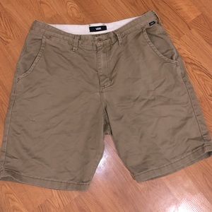 Vans khaki shorts